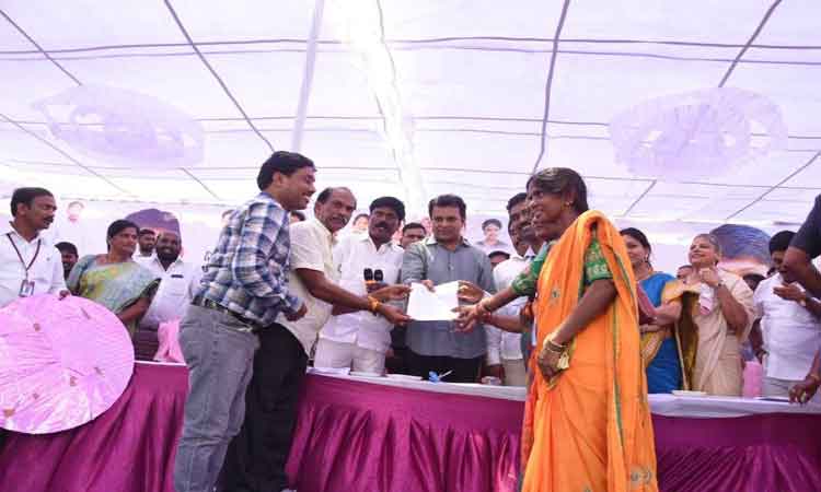 టీఆర్‌ఎస్‌లో కొత్త జోష్‌