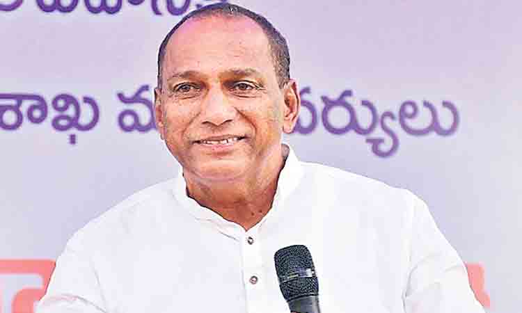 ధాన్యం కొనే దాకా గులాబీ పోరు