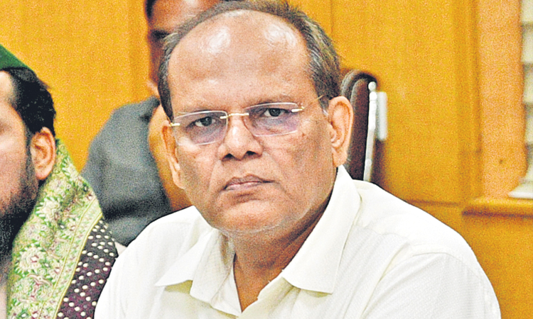 పీకే మహంతి రాజీనామా నాటకం