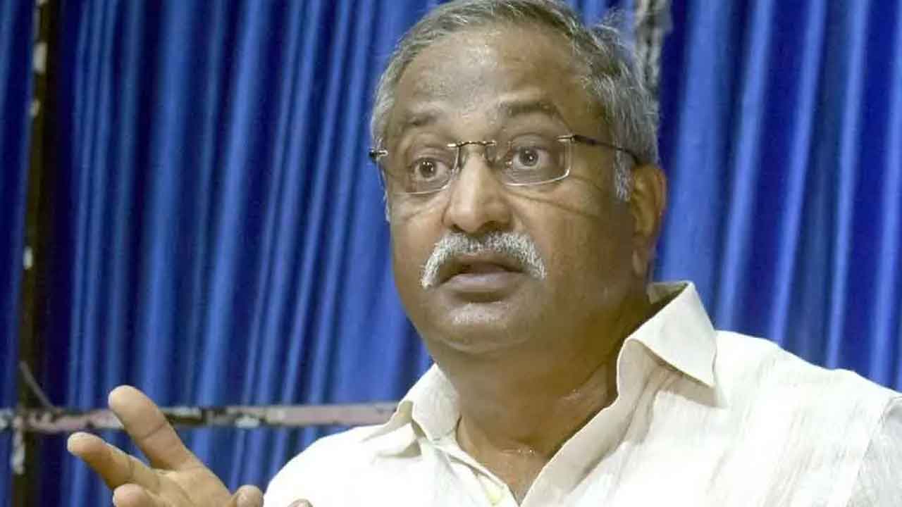 ఏపీ సర్కార్‌కు ఎదురు దెబ్బ.. ఐపీఎస్‌ అధికారి సస్పెన్షన్‌ రద్దు