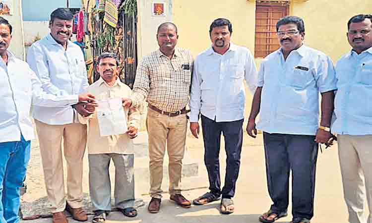 సీఎం సహాయనిధి పేదలకు వరం