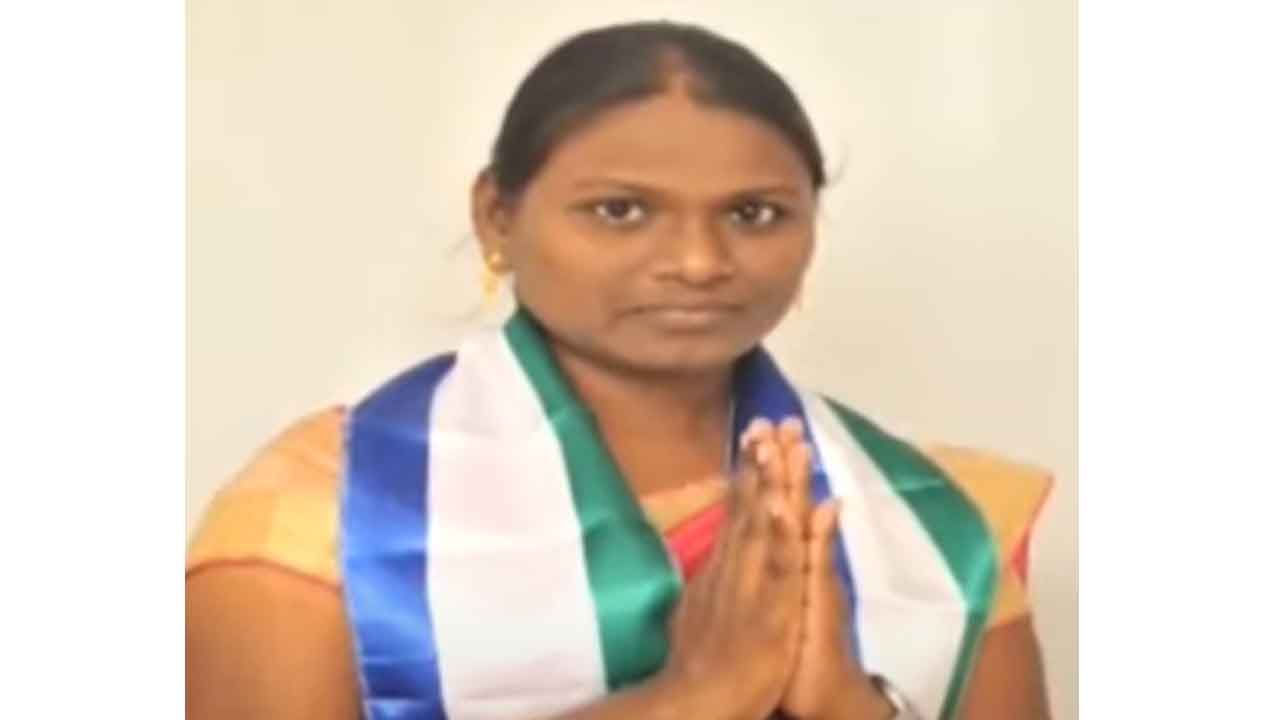 రోడ్డు ప్రమాదంలో వైసీపీ ఎంపీపీ మృతి..