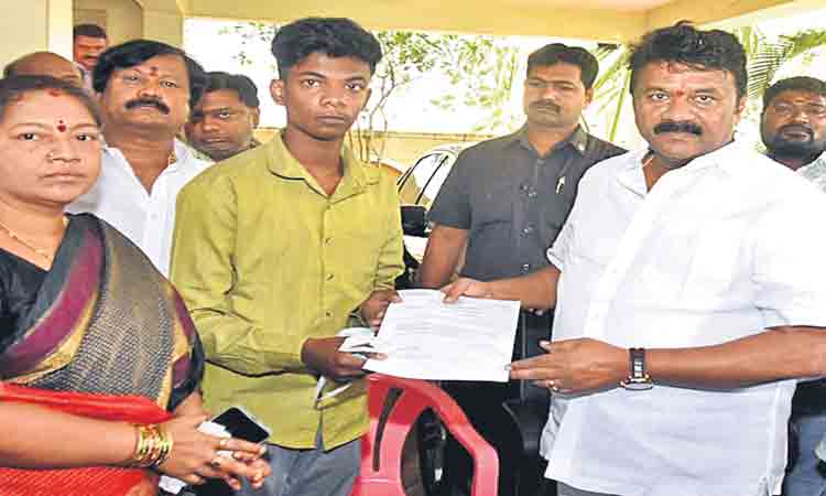 పేదలకు వరం సీఎం సహాయనిధి