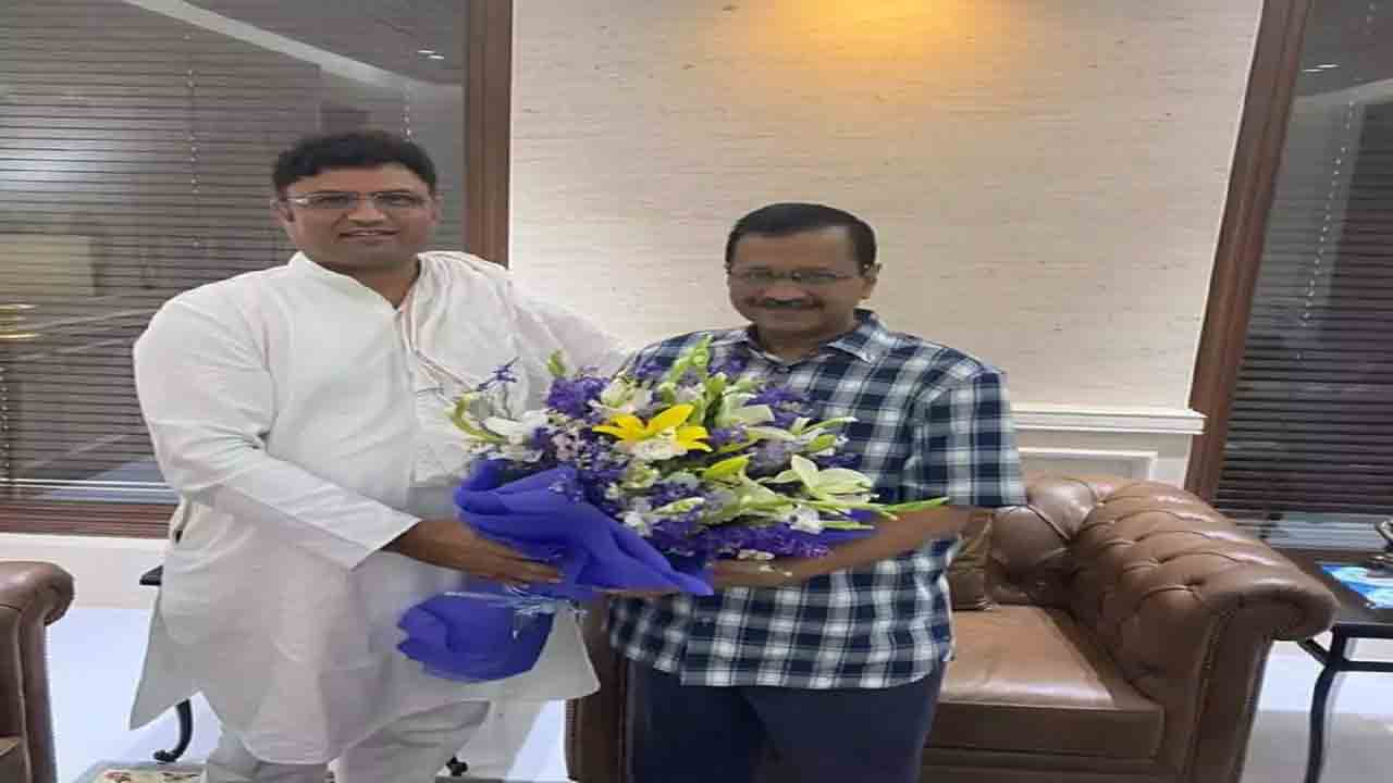 ఆప్ గూటికి హ‌ర్యానా నేత అశోక్ త‌న్వ‌ర్‌