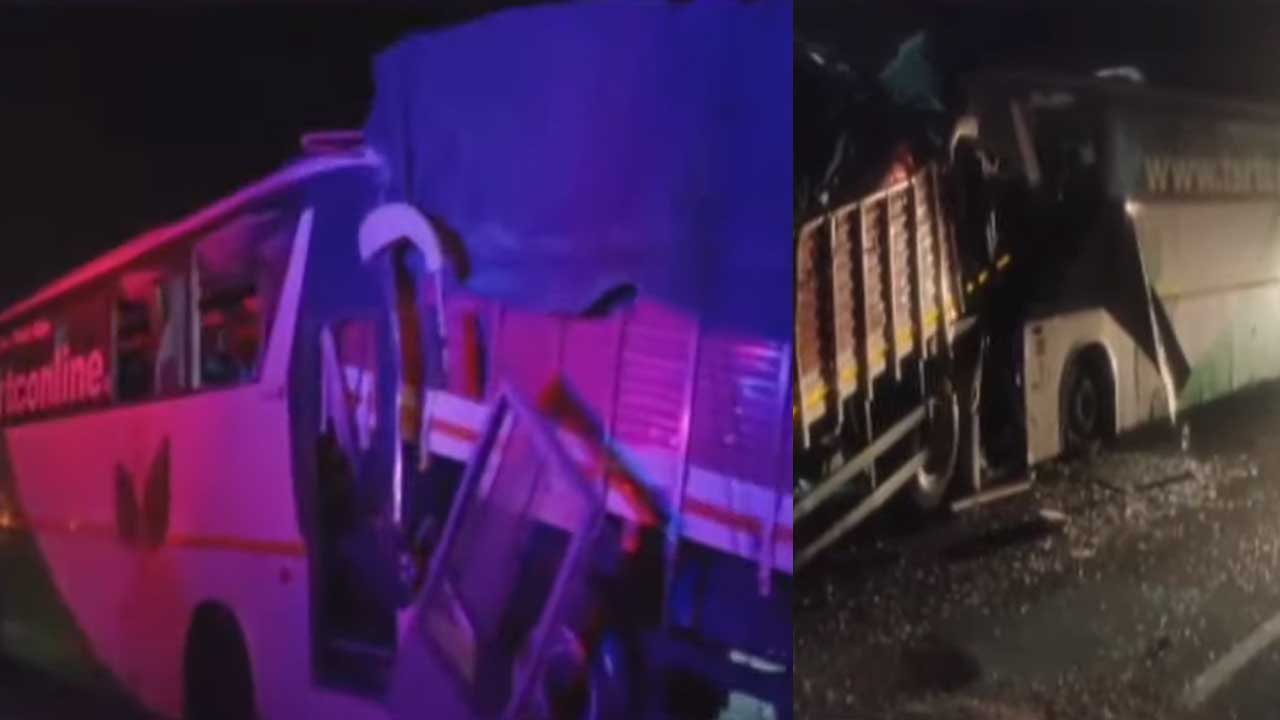 అనంతపురంలో డీసీఎం, లారీ, బస్సు ఢీ.. ఇద్దరు మృతి