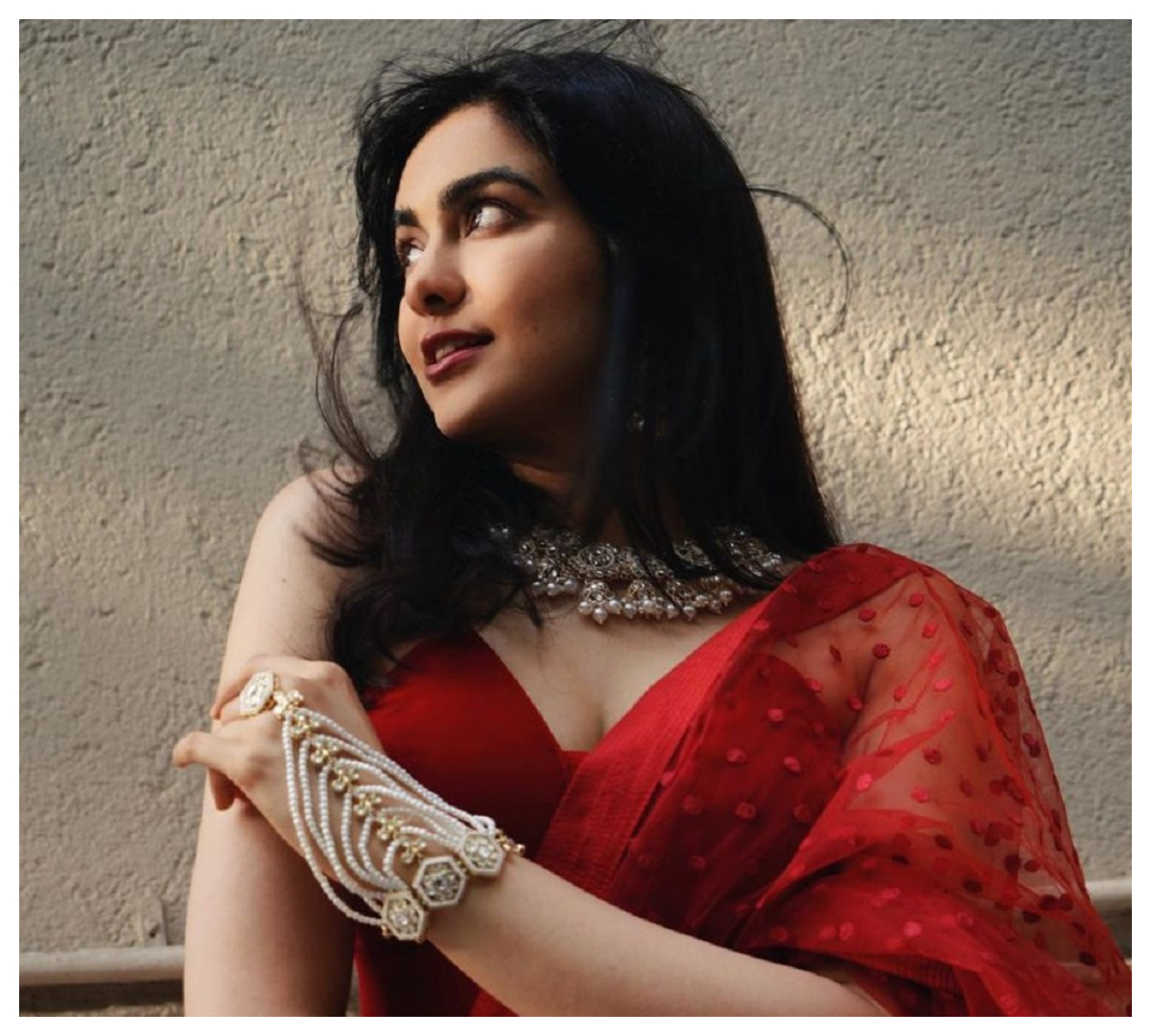 Adah Sharma ఎరుపు రంగు చీరలో ఎర వేస్తున్న అదా శర్మ..Namasthe Telangana