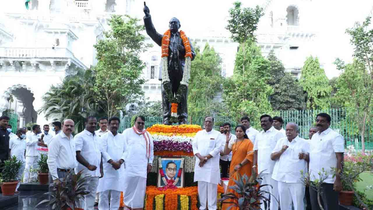 భార‌త‌ర‌త్న అంబేద్క‌ర్ అంద‌రివాడు : స్పీక‌ర్ పోచారం