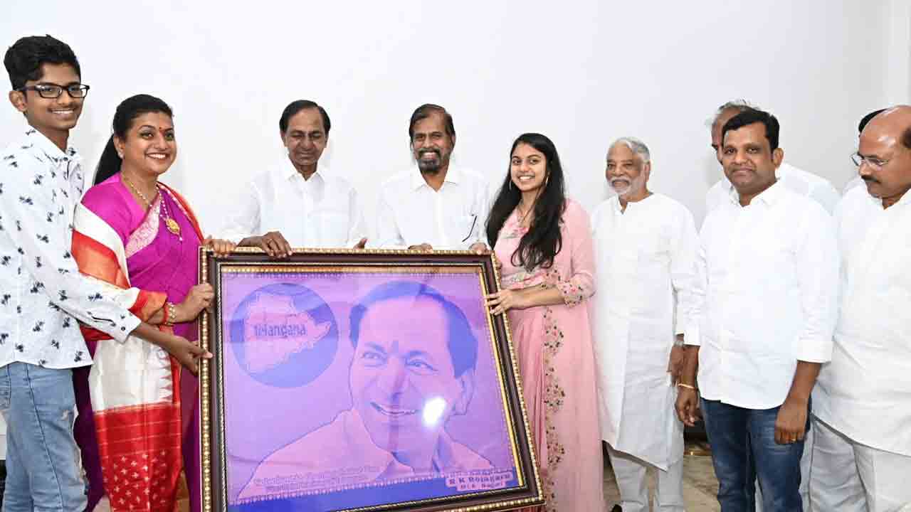 కేసీఆర్ ఆశీర్వాదం కోసమే ప్ర‌గ‌తి భ‌వ‌న్‌కు : మంత్రి రోజా