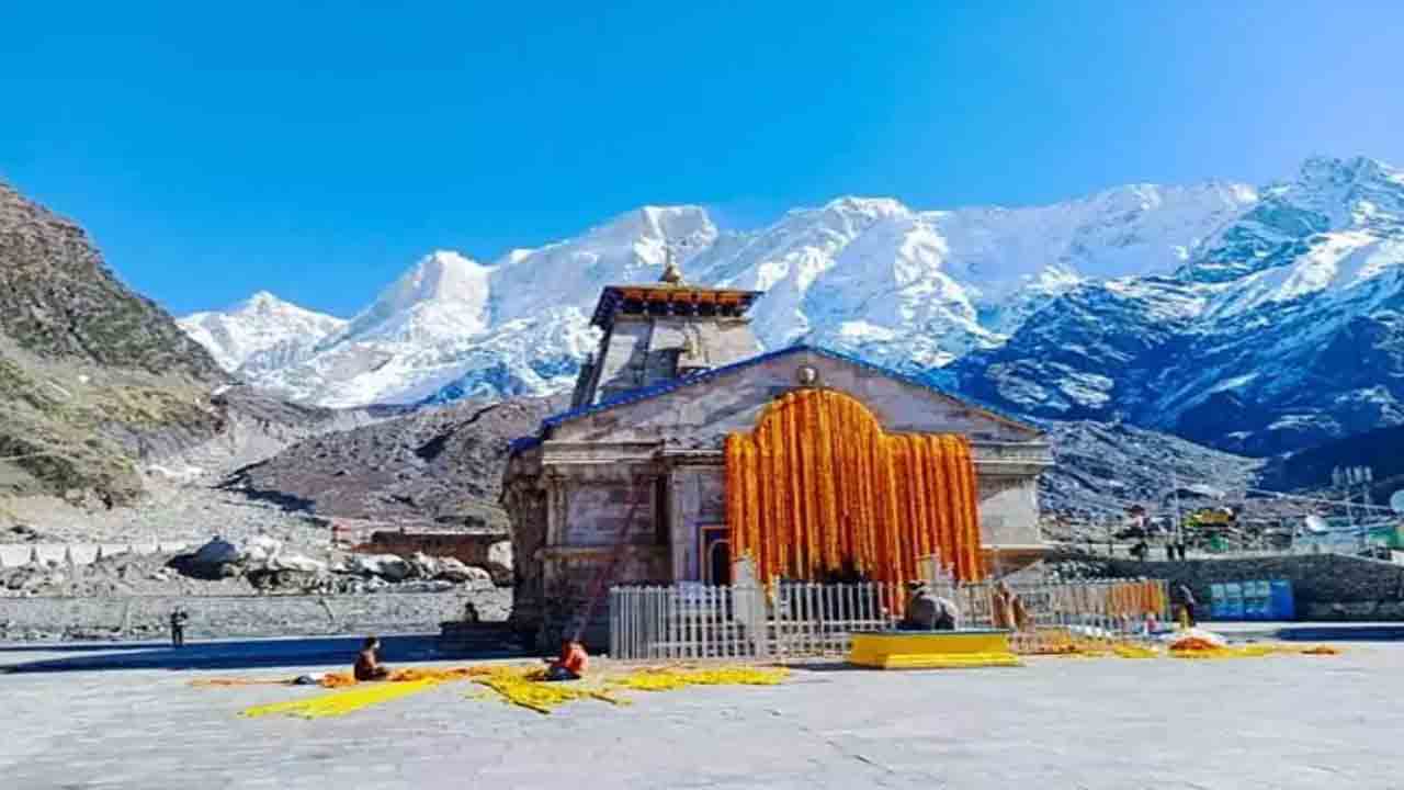 చార్ ధామ్ యాత్రకు… కరోనా నెగిటివ్ రిపోర్ట్, టీకా సర్టిఫికెట్ తప్పనిసరి కాదు