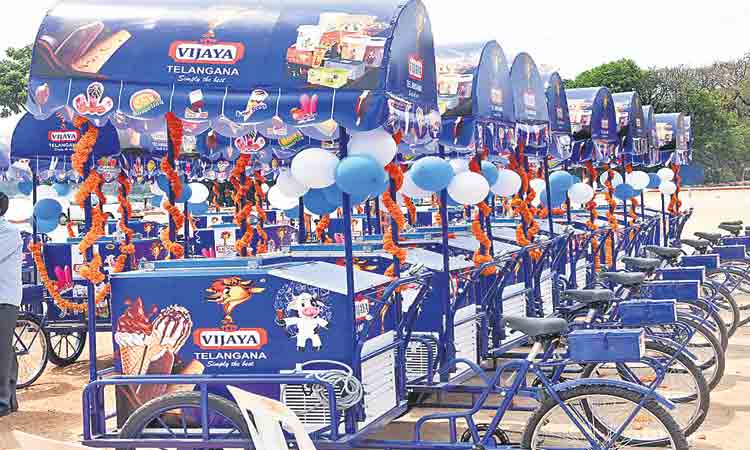 విజయ నెయ్యికి ముంబై, పుణెల్లోనూ డిమాండ్‌