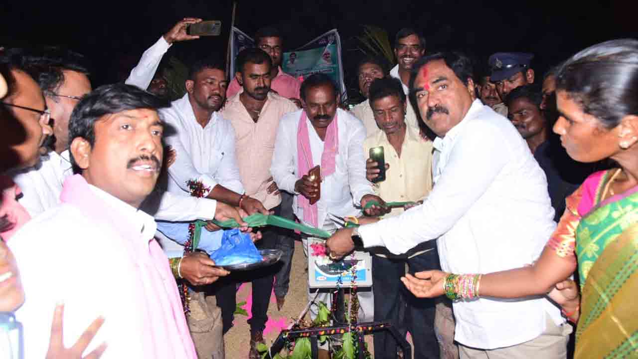 ఆఖరి గింజ వరకు కొంటాం : మంత్రి దయాకర్‌రావు