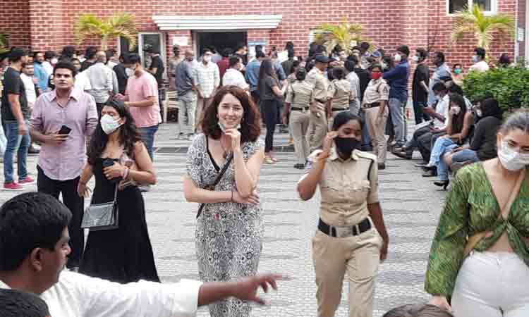 పబ్బులో డ్రగ్స్‌ గబ్బు