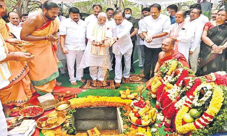 టిమ్స్‌ వైద్యం పేదల కోసం