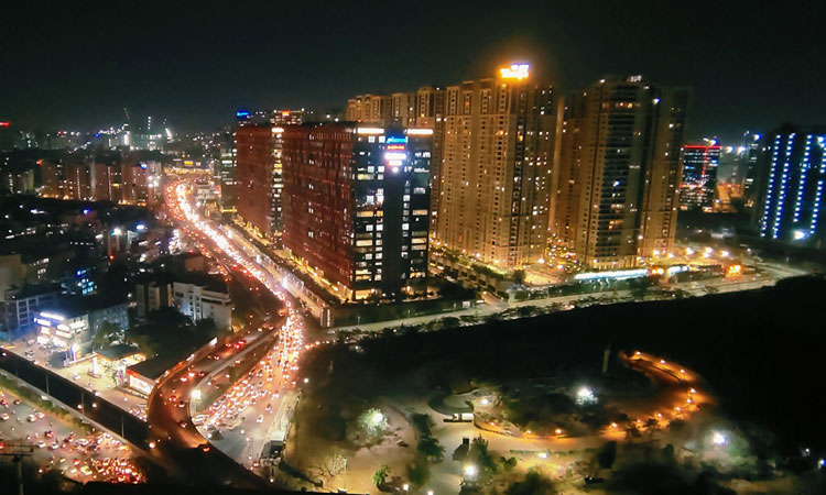 ఐటీలో హైబ్రిడ్‌ వర్క్‌ మోడ‌ల్