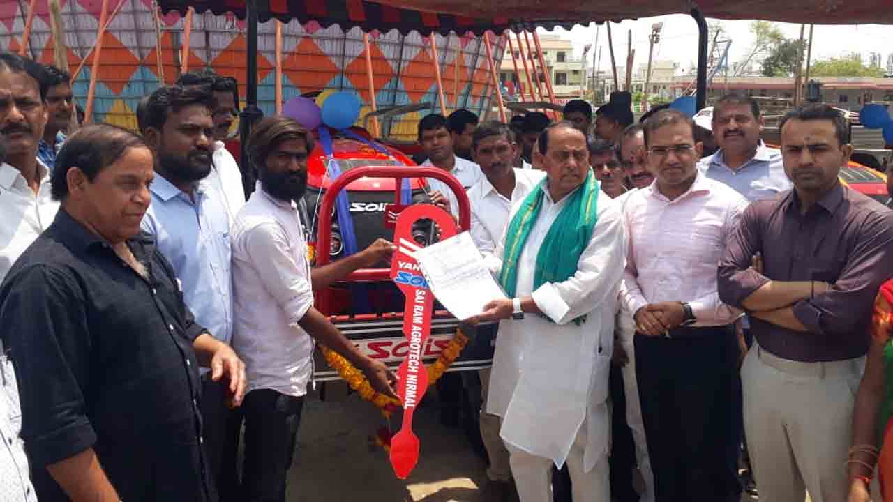 దళిత కుటుంబాల్లో వెలుగులు : మంత్రి ఐకేరెడ్డి