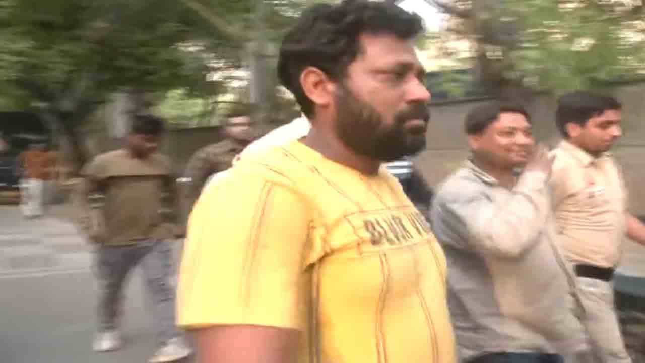 Delhi clashes: ఐదుగురిపై జాతీయ భద్రతా చట్టం కింద కేసు… 8 రోజులు పోలీస్‌ కస్టడీ