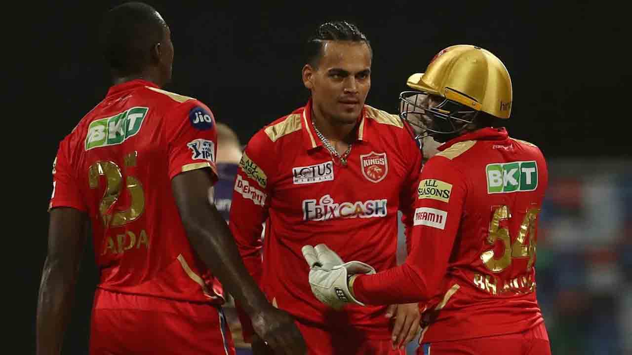 KKR vs PBKS | ఒకే ఓవర్లో రెండు వికెట్లు తీసిన చాహర్.. కష్టాల్లో కేకేఆర్