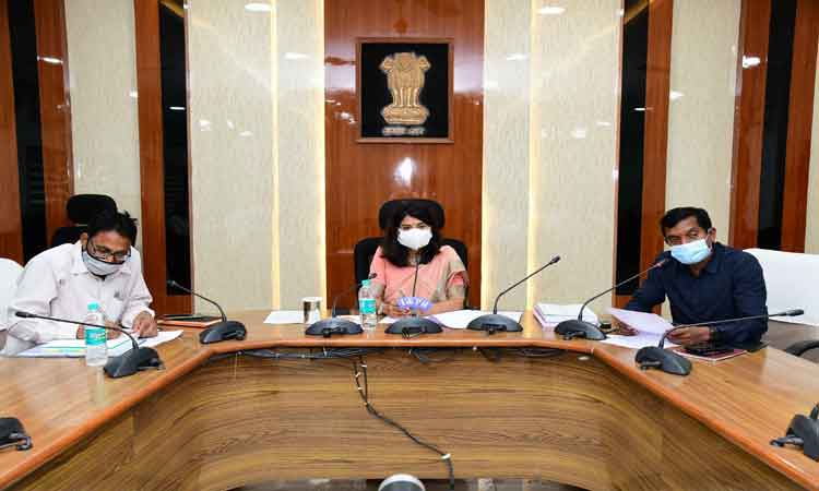 ఓటరు జాబితాల సవరణకు సహకరించాలి