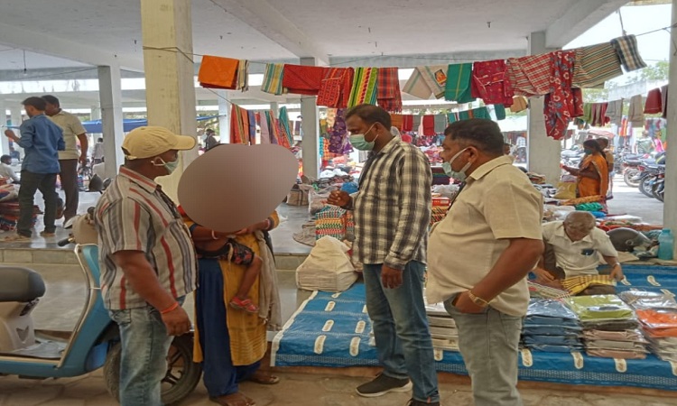 దెబ్బకు ఠా.. చైల్డ్‌ బెగ్గింగ్‌ ముఠా