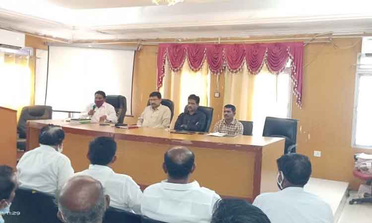 రైతుల సహకారంతోనే ల్యాండ్‌ పూలింగ్‌