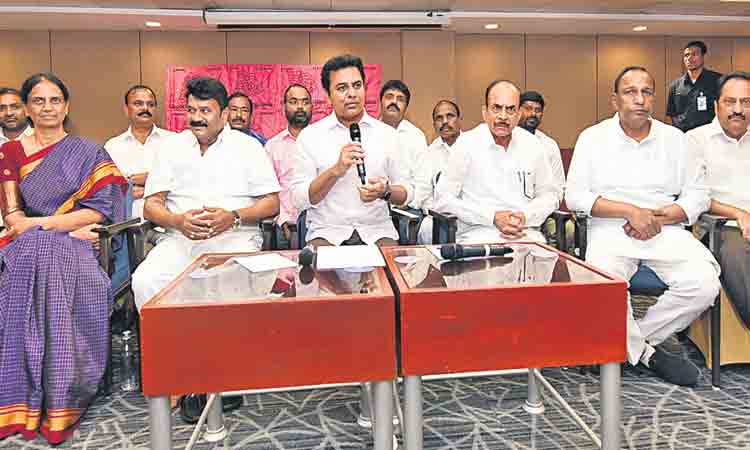 అబద్ధాల బండి