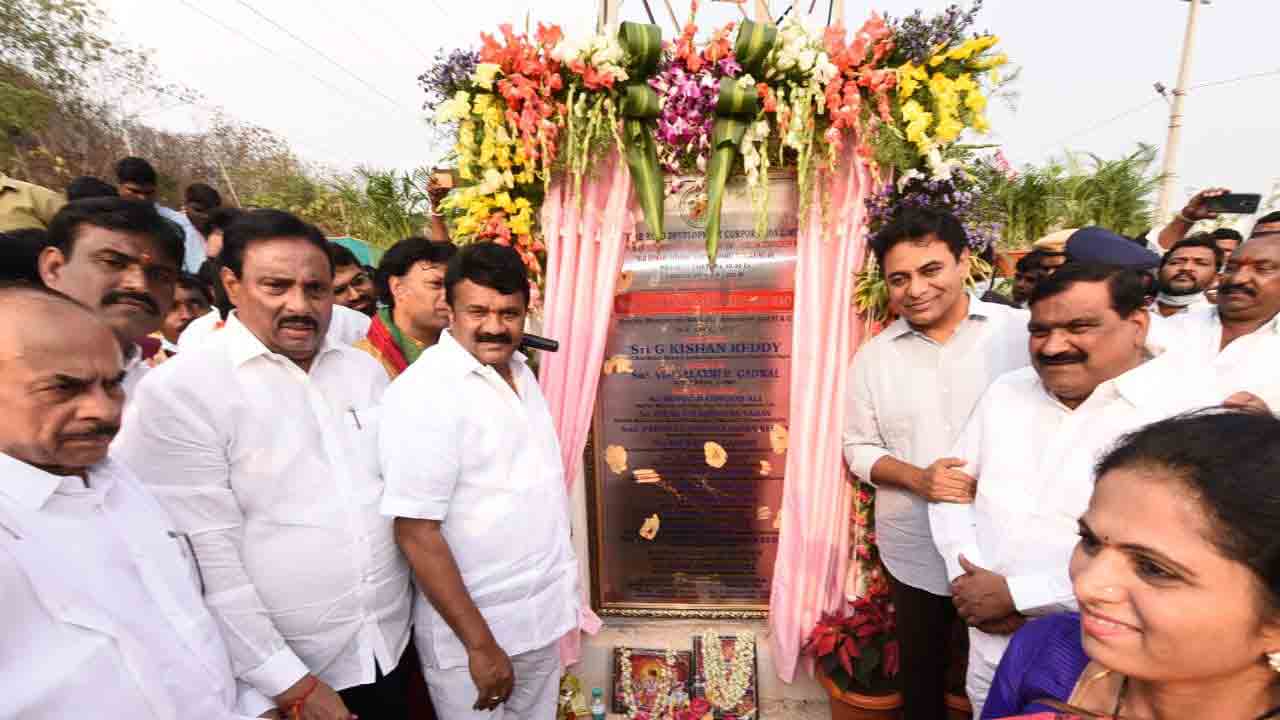 జూబ్లీహిల్స్‌లో స్టీల్ బ్రిడ్జిని ప్రారంభించిన మంత్రి కేటీఆర్