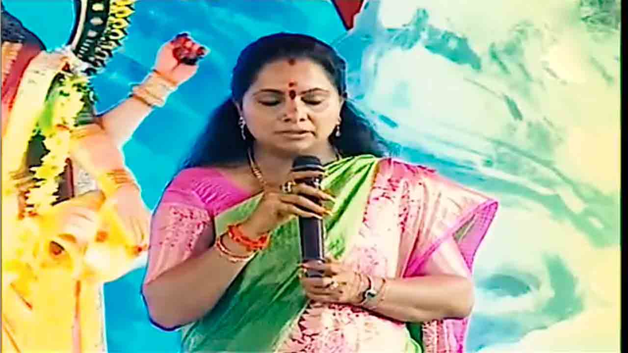 హ‌నుమాన్ శ్లోకాన్ని ట్వీట్ చేసిన ఎమ్మెల్సీ క‌విత‌