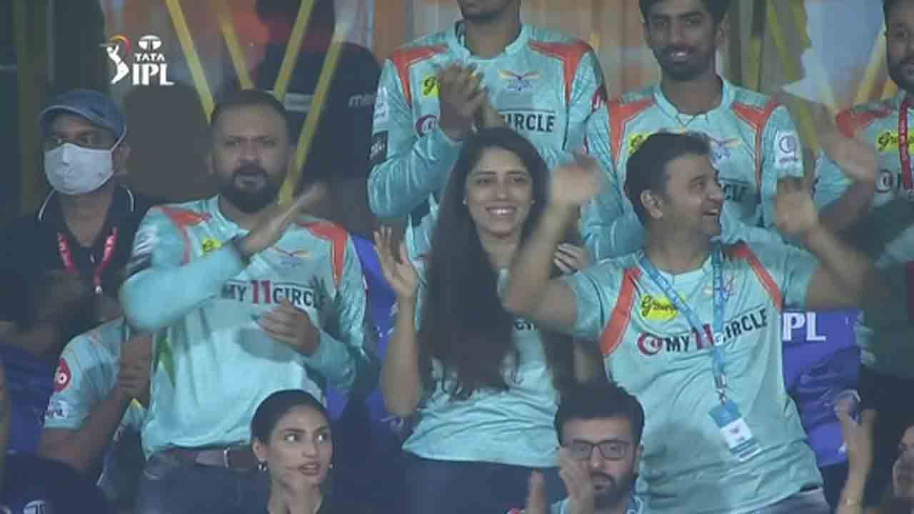 LSG vs RCB | మరో వికెట్ కోల్పోయిన బెంగళూరు.. ప్రభుదేశాయి అవుట్