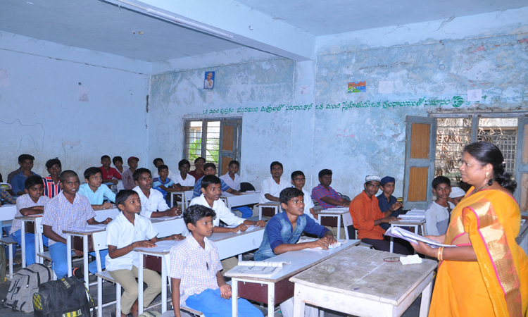 మౌలిక వసతుల కల్పనే లక్ష్యంగా..