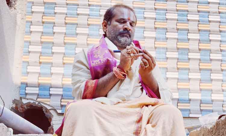 బియ్యంగింజలపై ‘శ్రీరామ’ నామాలు