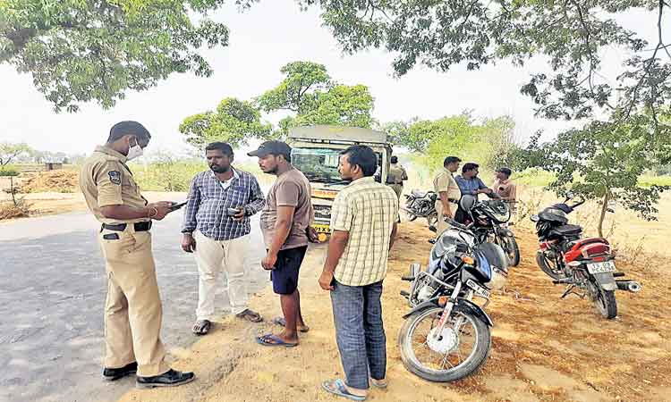 నేడే చివరి అవకాశం..