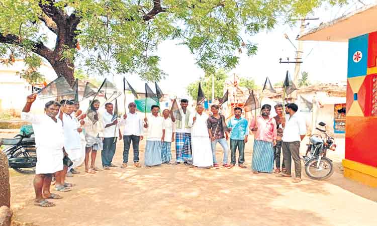 బండీ.. దమ్ముంటే ధాన్యం కొనిపించు