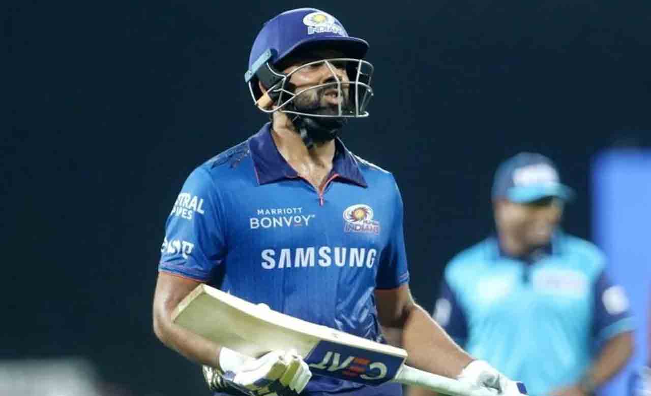 MI vs RR | ముంబైకి తొలి దెబ్బ.. రోహిత్ అవుట్