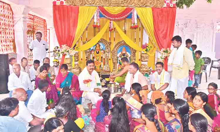 కనుల పండువగా రాములోరి లగ్గం