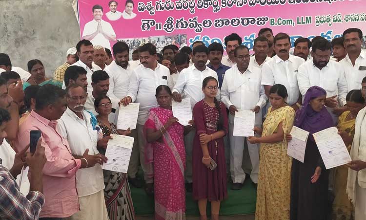 సంక్షేమ పథకాల అమలులో అగ్రగామి