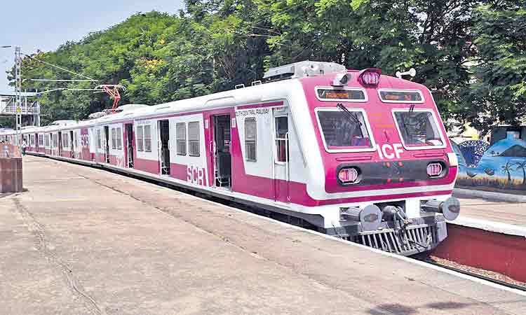 తెల్లవారుజామున 4-30 నుంచే..