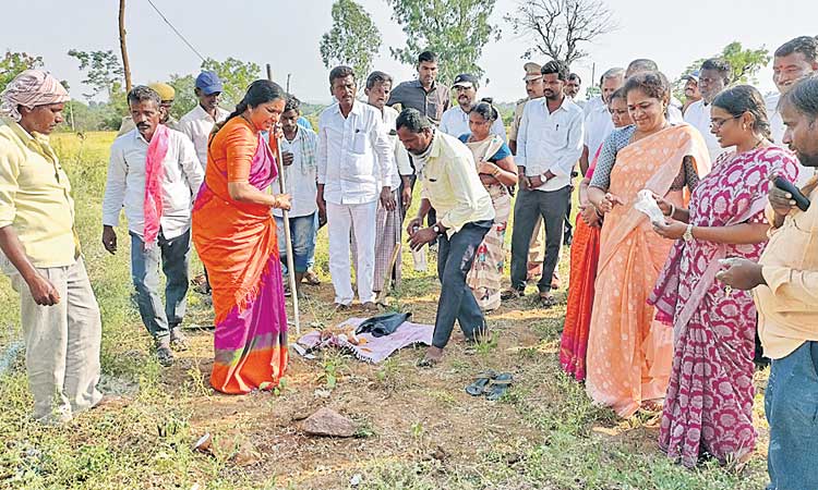 దళితుల ఆర్థికాభివృద్ధికి దళిత బంధు