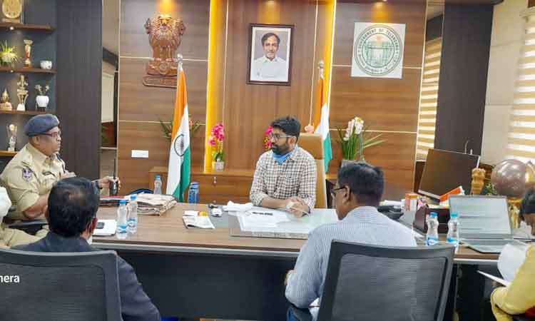 పదో తరగతి పరీక్షలు పకడ్బందీగా నిర్వహించాలి