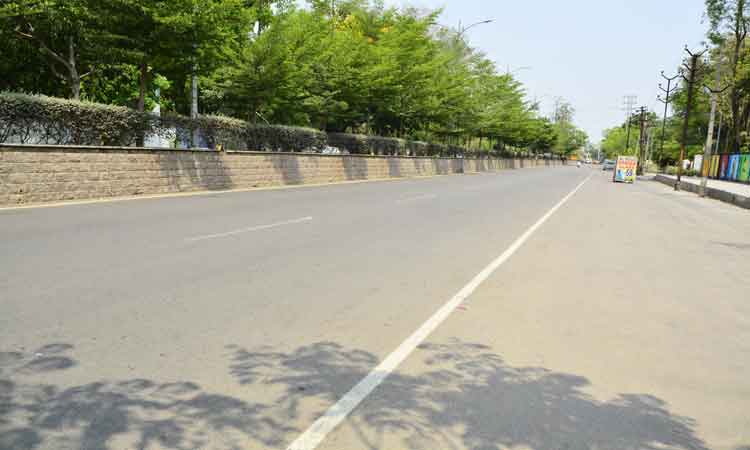 భగ్గుమంటున్న భానుడు