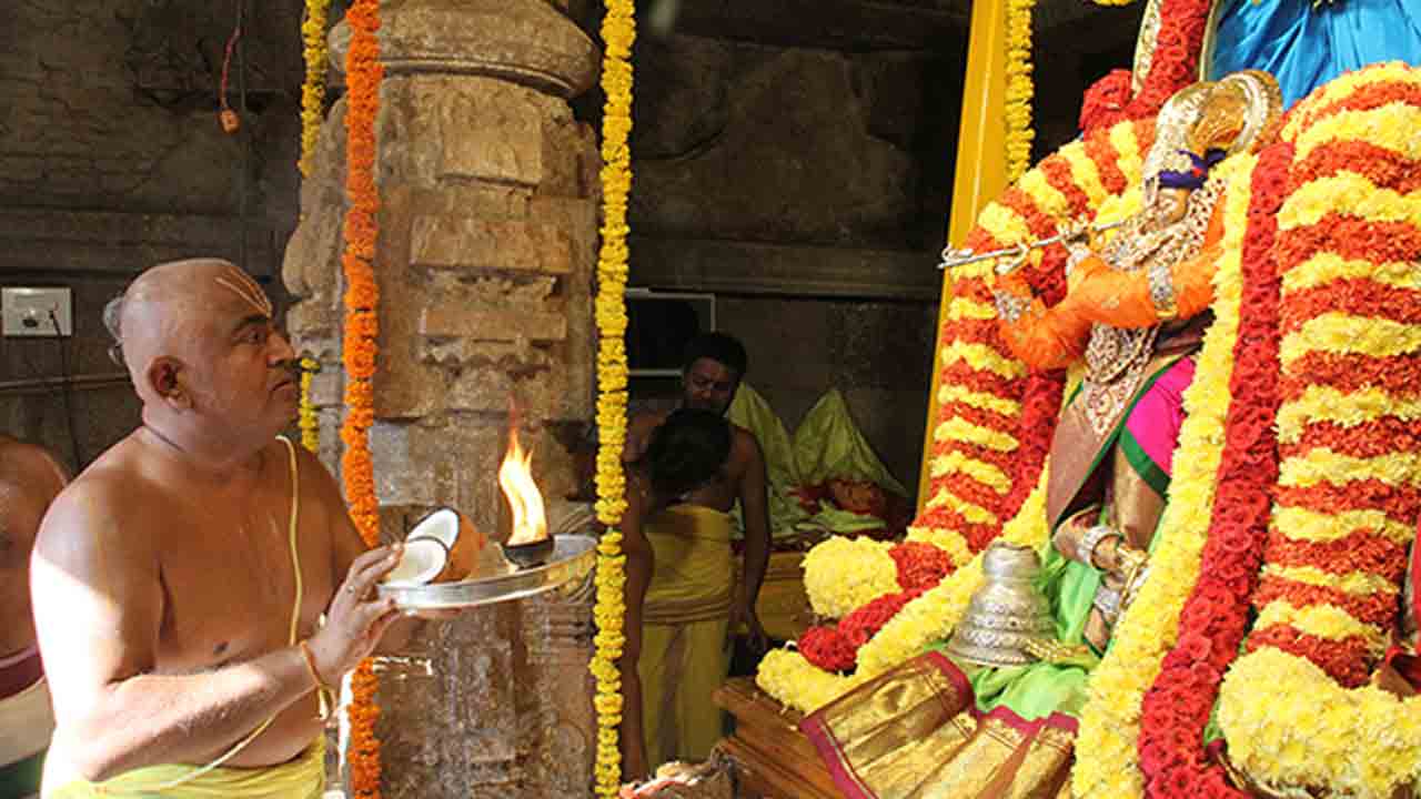 ఘనంగా రామయ్య బ్రహ్మోత్సవాలు