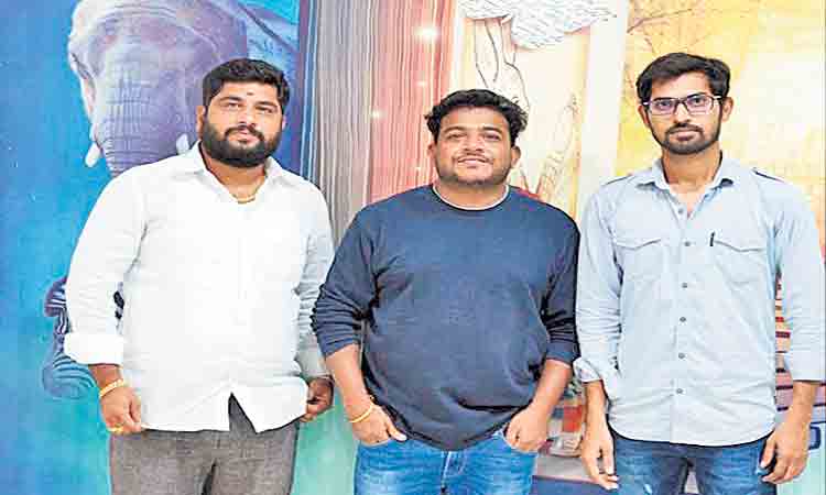 కిక్‌ అండ్‌ ఫన్‌ ‘సూరాపానం’