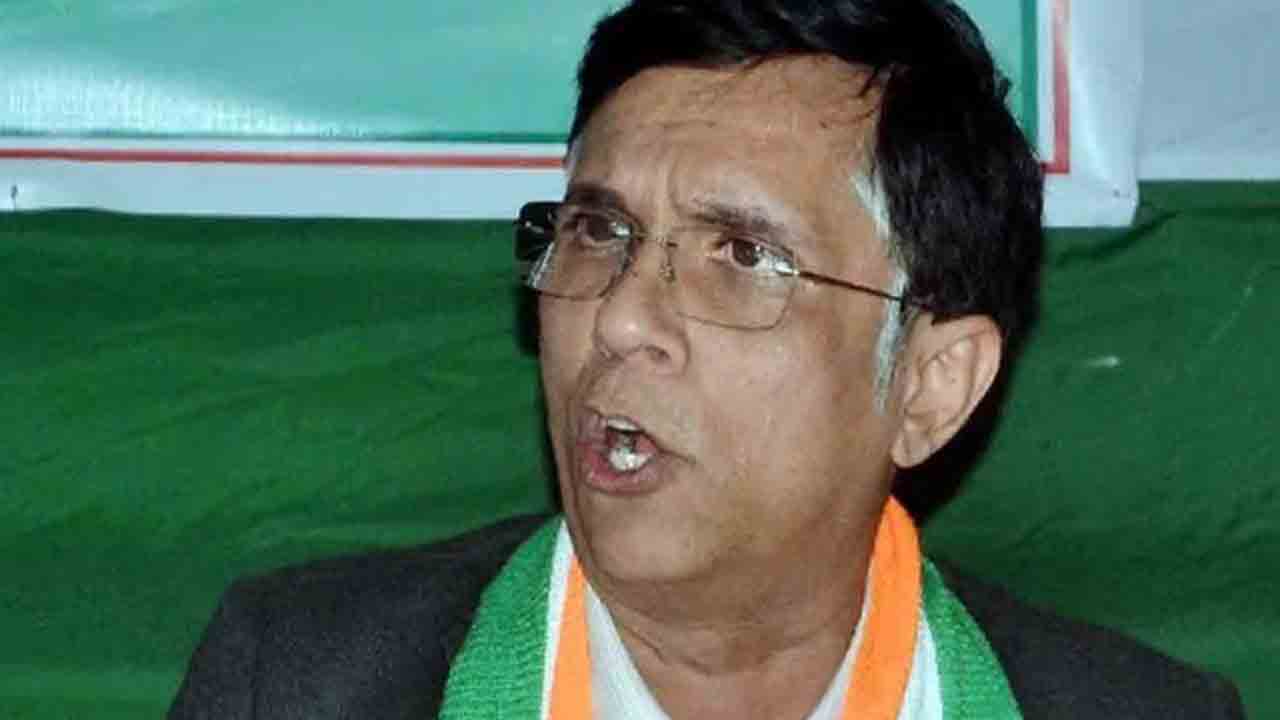 పెట్రోల్‌, డీజిల్‌పై వ్యాట్‌ తగ్గించాలన్న మోదీ.. మండిపడ్డ కాంగ్రెస్‌