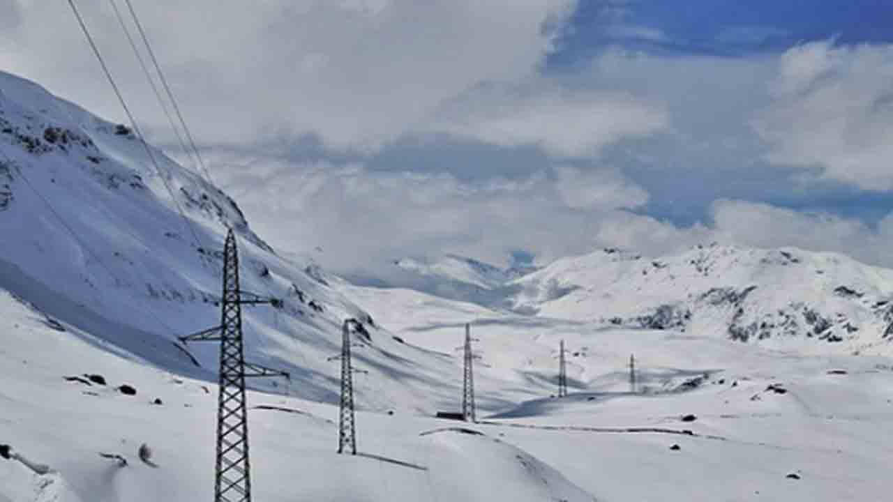 భార‌త్‌ పవర్‌ గ్రిడ్లపై చైనా సైబర్‌ దాడులు… లడఖ్‌లో హ్యాక్‌ విఫలమైందన్న విద్యుత్‌ మంత్రి