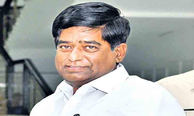 వీ ప్రకాశ్‌ పదవీ కాలం పొడిగింపు