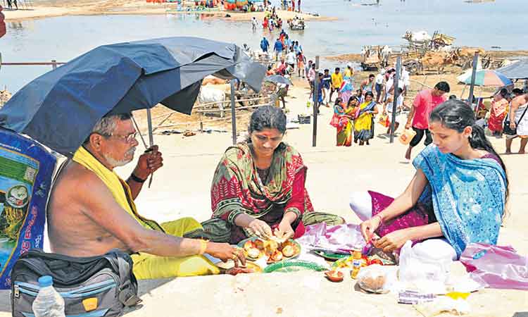 ప్రాణహిత.. పుష్కర శోభితం