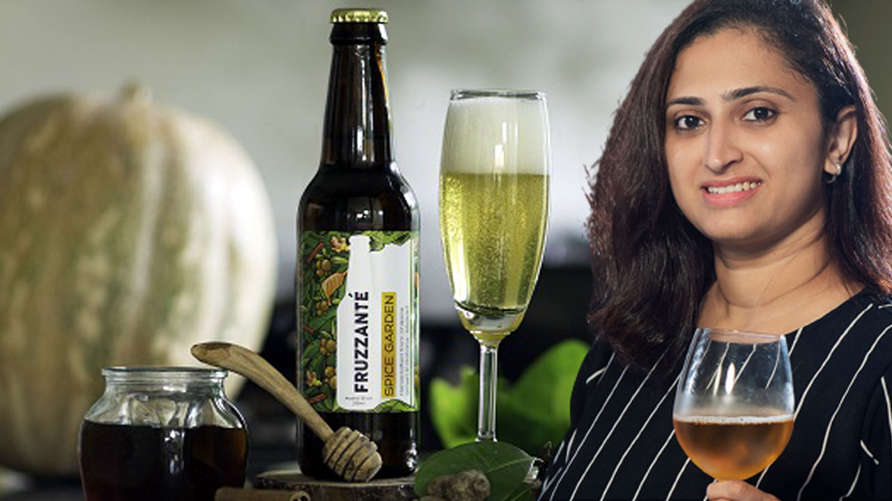 స‌పోట నుంచి తేనె దాకా అన్నింటితో వైన్‌.. మ‌రాఠా అమ్మాయి ఆలోచ‌న అదుర్స్‌