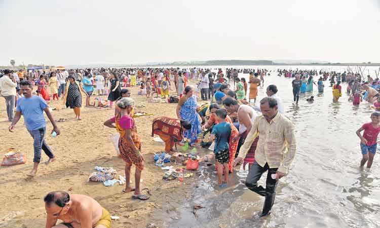 ప్రాణహిత పుష్కరం.. పరిసమాప్తం