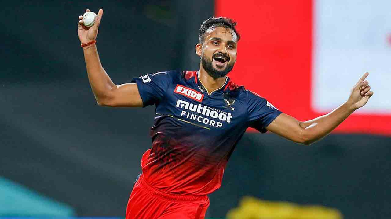 RCB | మా ఊళ్లో క్రికెట్ ఆడుతుంటే క్రైమ్‌లా చూసేవాళ్లు: ఆకాష్ దీప్