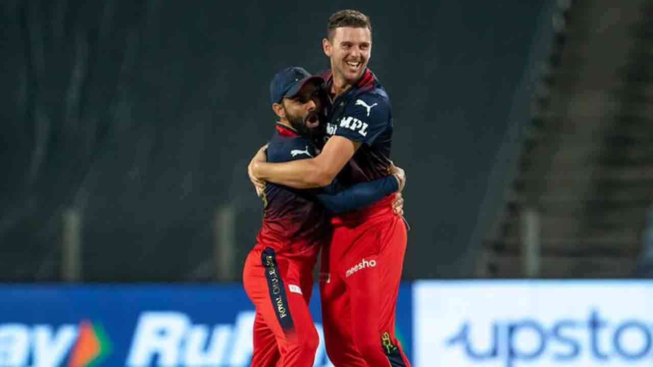 RCB vs RR | ఐదో వికెట్ కోల్పోయిన రాజస్థాన్.. డారియల్ మిచెల్ అవుట్