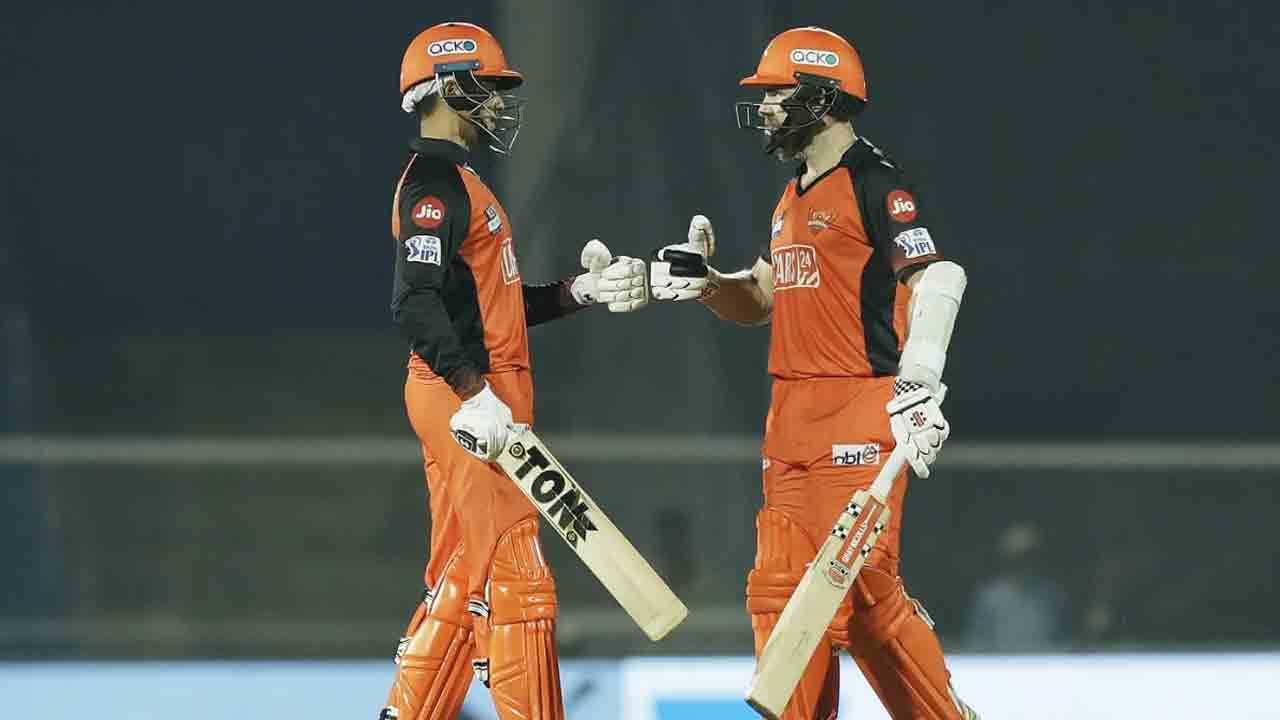RCB vs SRH | బెంగళూరుపై సన్‌రైజర్స్ ఈజీ విక్టరీ.. 9 వికెట్ల తేడాతో జయభేరి
